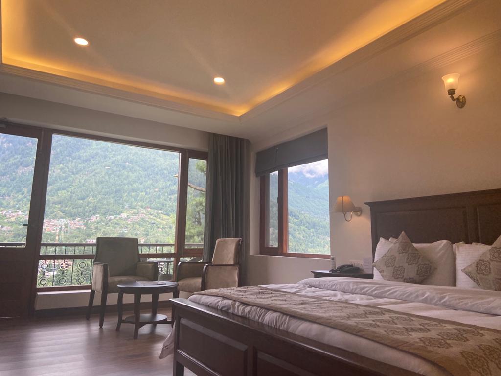 Aloka resort, Manali (Luxury in the Heart of Himalayas) - Tap to explore photos