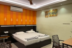 Omar residency cochin, Cochin