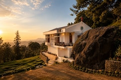 PERINBA VILAS OOTY, Ooty