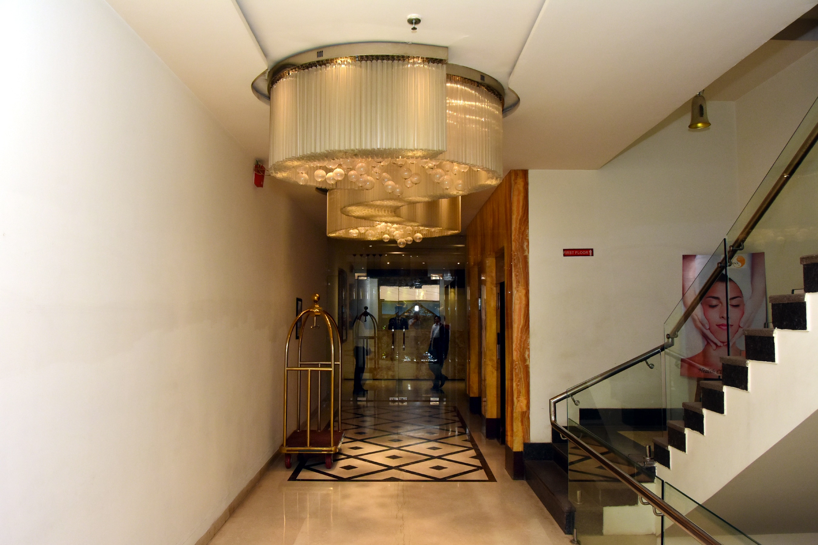 G HOTEL KAMLA NAGAR AGRA - Tap to explore photos
