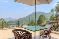 2BR Family Suite with Lake View Bathtub, Mukteshwar