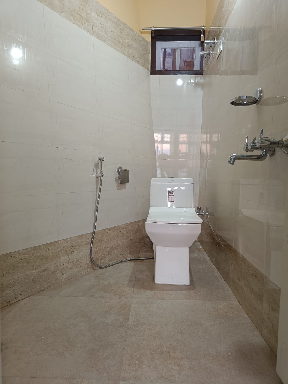 Mountain Range Stay -Entire 1BHK Flat with Kitchenette . - Tap to explore photos