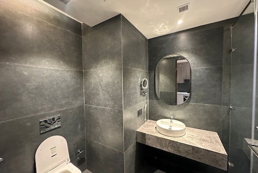 Premium Suite Romantic Couple Home Stay by Nabhay