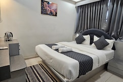 Hotel Apple Lake, Ahmedabad