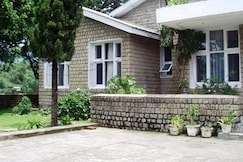 Hotel Yatri Niwas, Chamundaji (HPTDC), Palampur