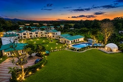 Baris Resort Corbett, Lansdowne