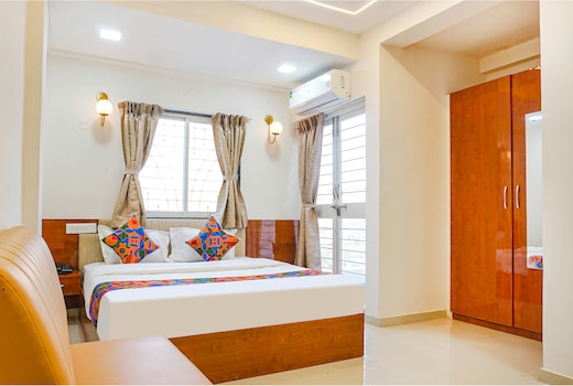 FabHotel Rising Surya - Nr. Embassy Tech Zone