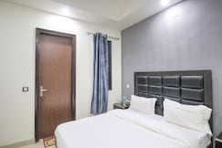 Collection O Mahavir Enclave Near Dashrath Puri Metro Station, Delhi