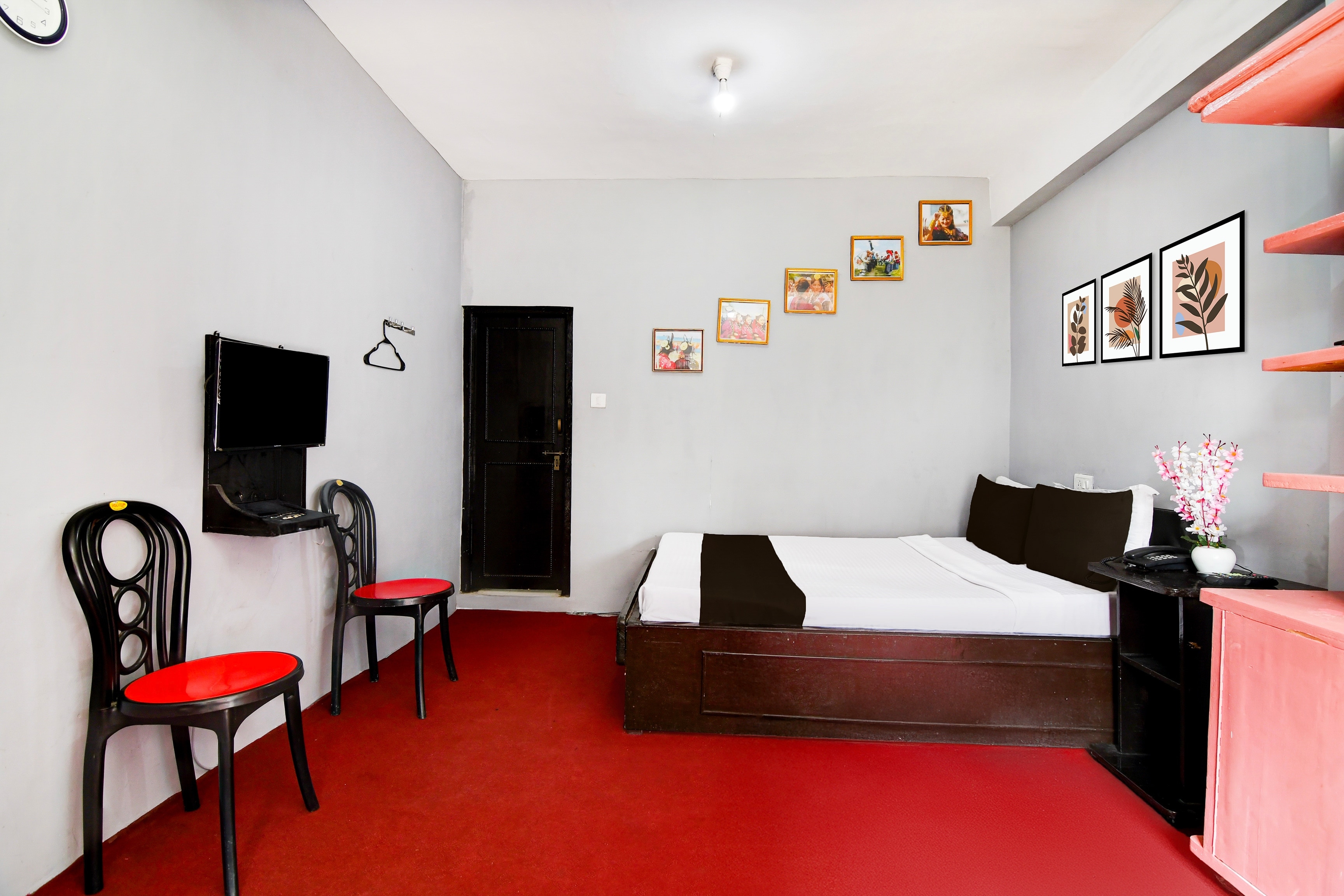 Super Hotel O Ghoom Formerly Aps Homestay - Tap to explore photos