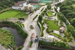 Unique resort & Lifestyle, Daman