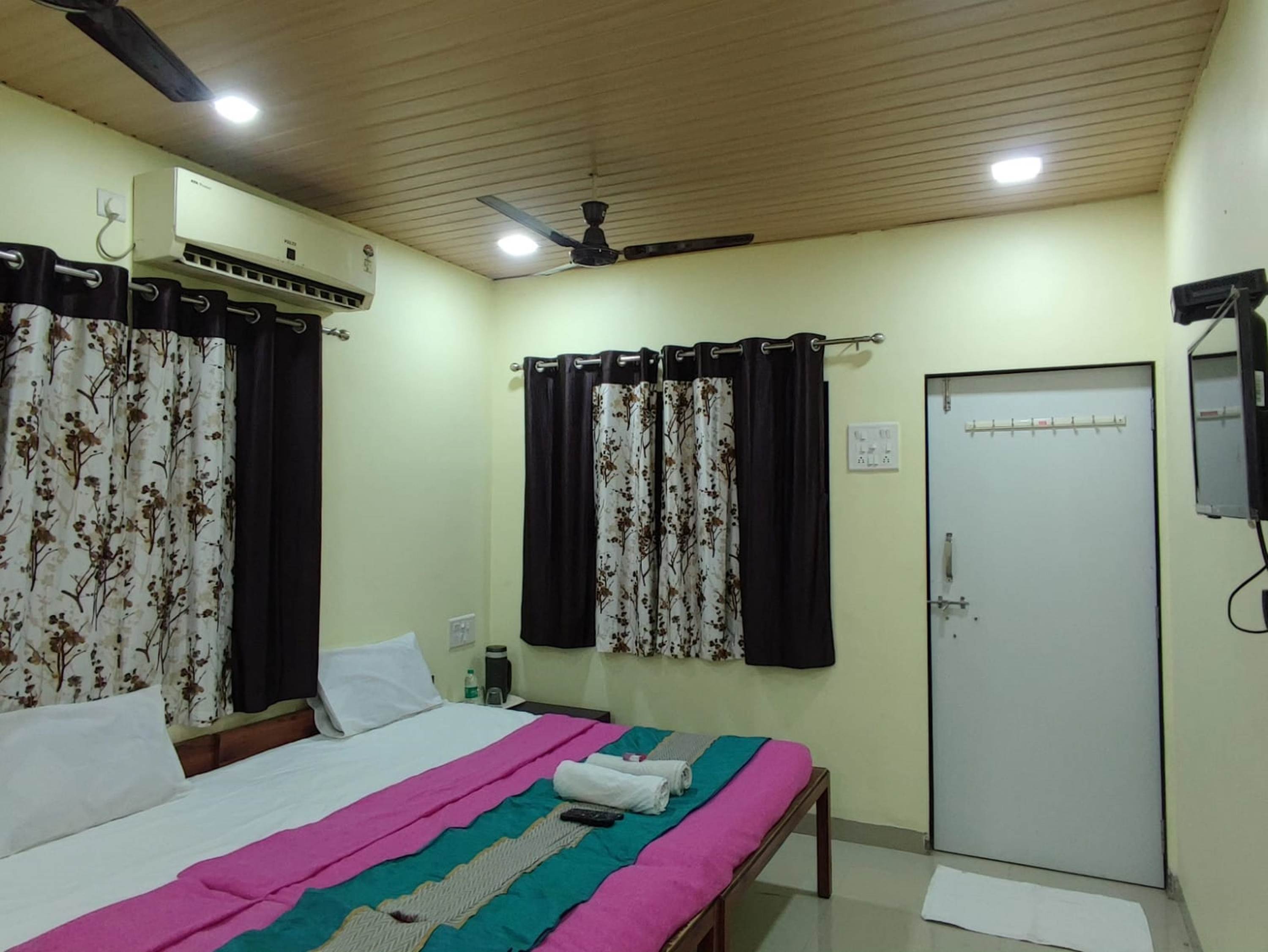 Manes Cottage 3