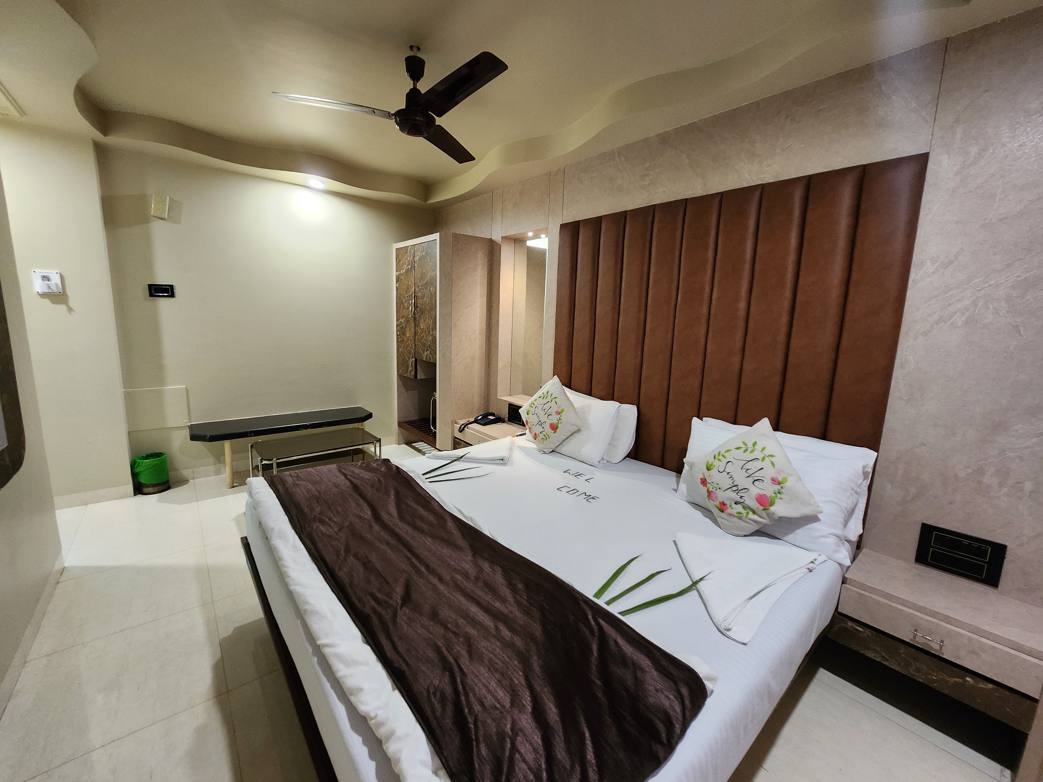 Saibaba International Hotel 3