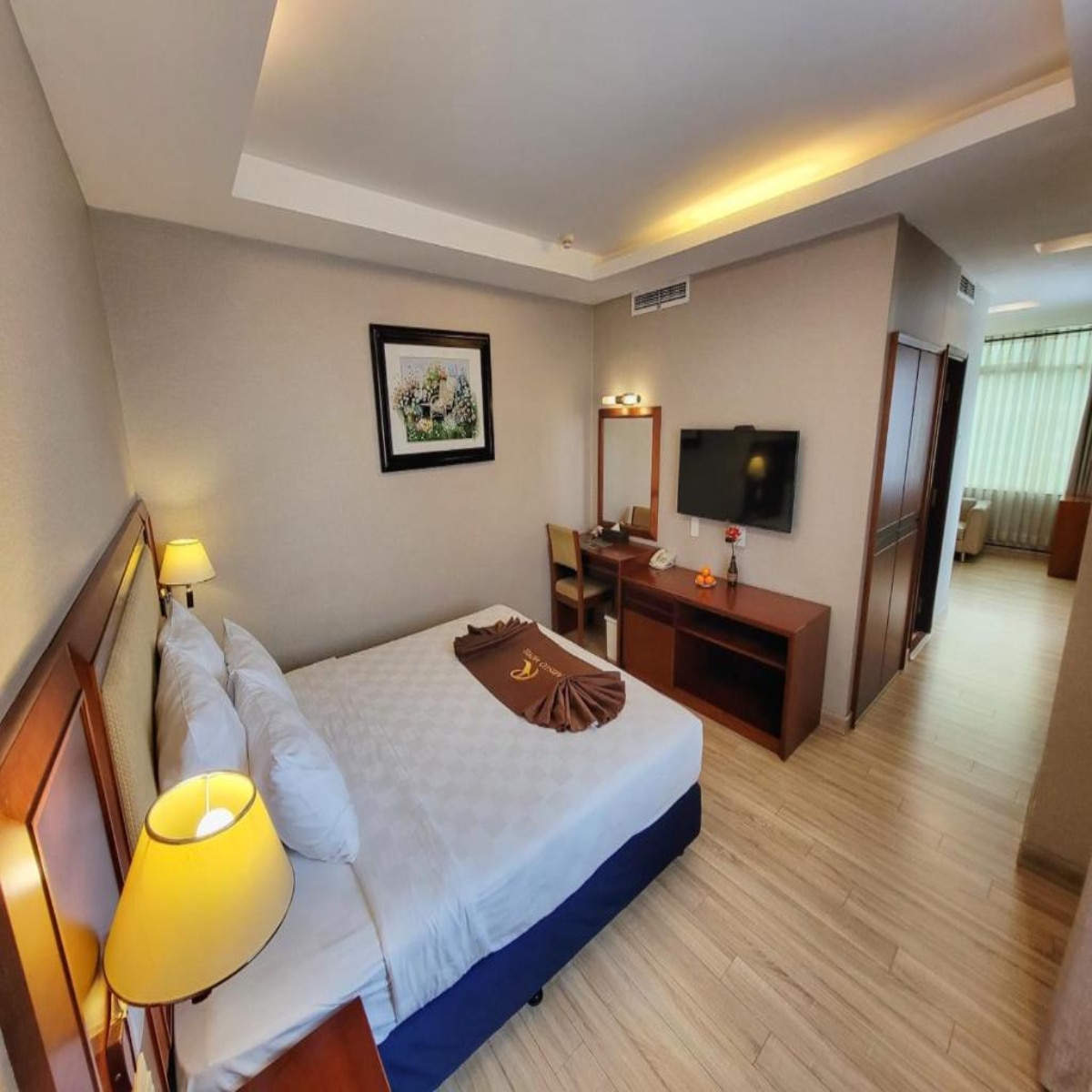 Aristo Saigon Hotel - Tap to explore photos