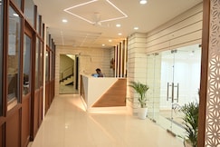 ICON PALACE INN, Prayagraj