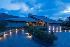 Niraamaya Retreats Samroha Athirappilly