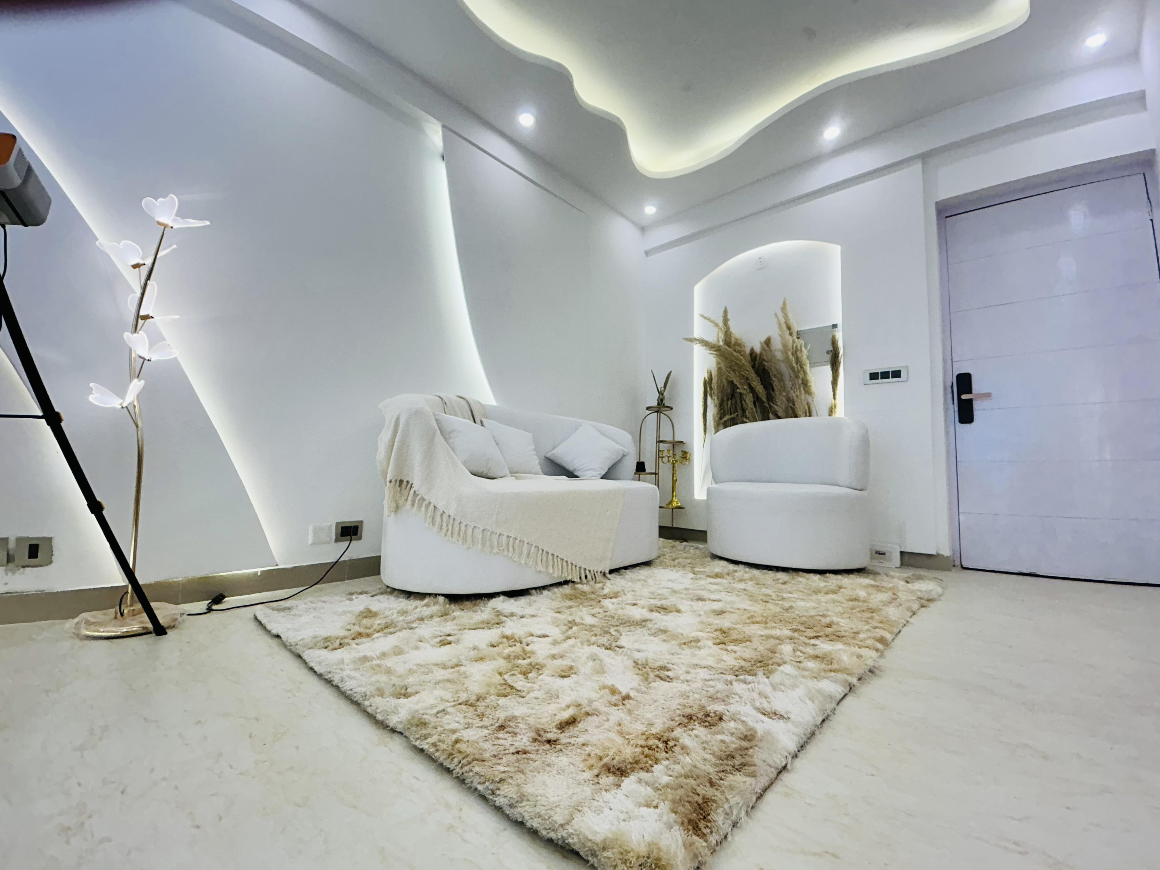White Dream by Vistara Apartments - Tap to explore photos