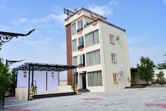 Sarovar Resort, Puttaparthi