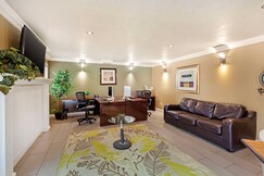 Best Western Plus Mirage Hotel & Resort, La Crete