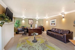 Best Western Plus Mirage Hotel & Resort, La Crete