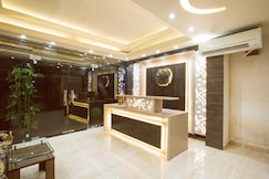 Hotel Shivaay Grand ( 5min walk to Golden Temple ), Amritsar