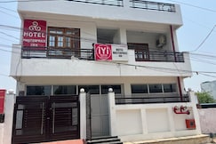 Staylo Masterprice Inn, Lucknow