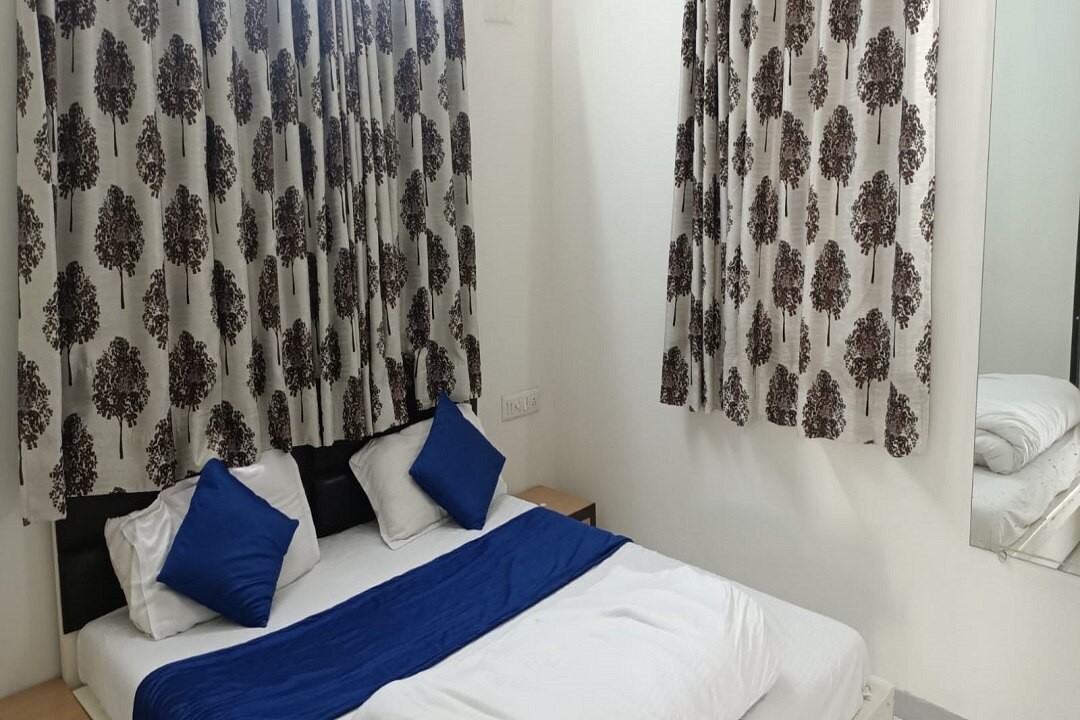 Amardeep Guest House - Tap to explore photos