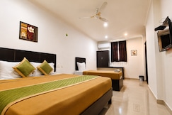 Palm Tree Inn, Munnar