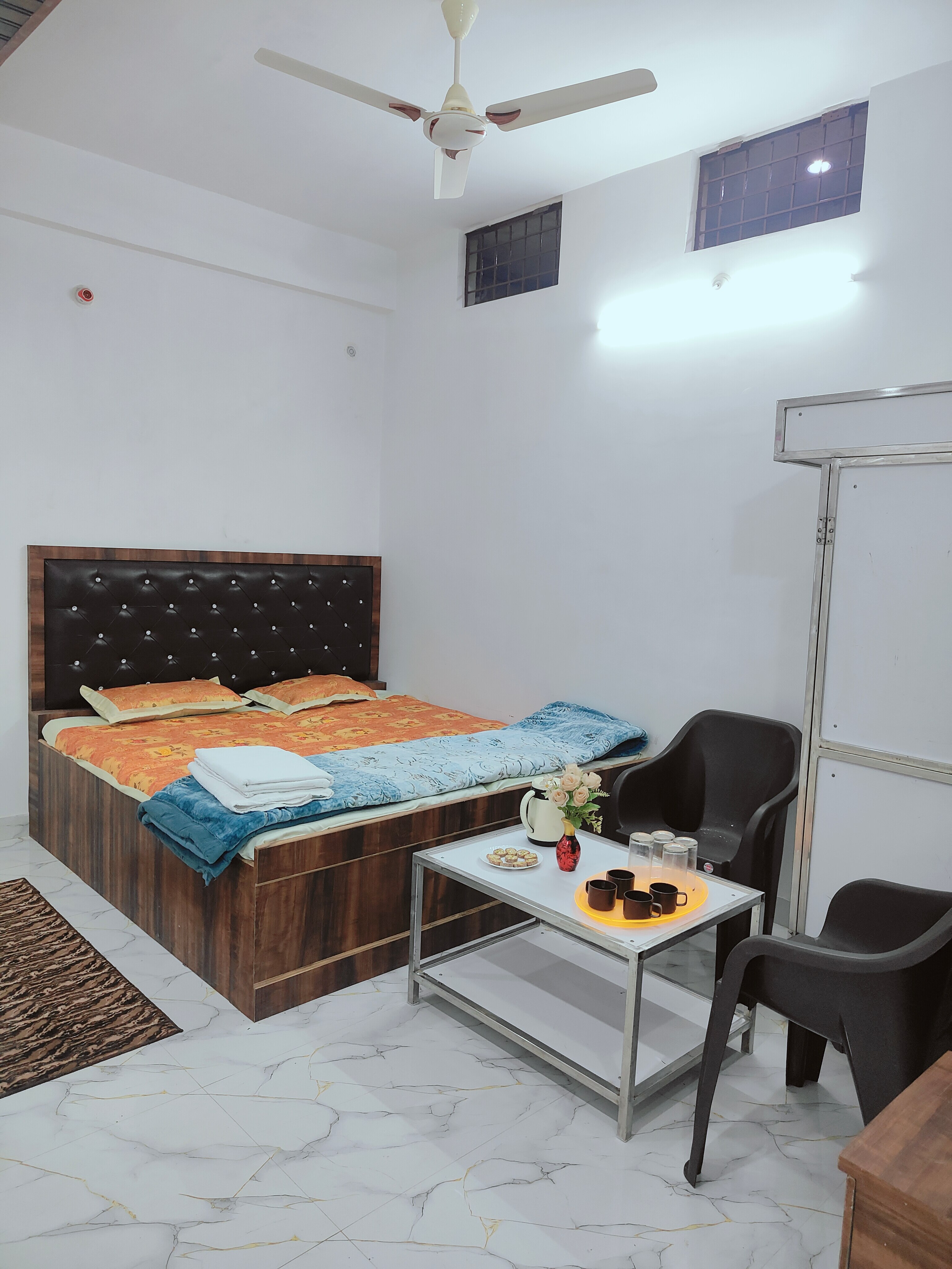 Agrasen homestay - Tap to explore photos