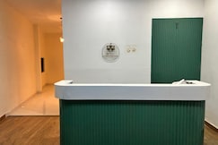 RoomRaccoonInn, Seraipali