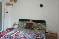 Home on the Ganges, Rishikesh