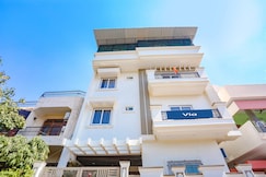 Via Aditya Guest House - Nr. Dasaswamedh Ghat, Varanasi