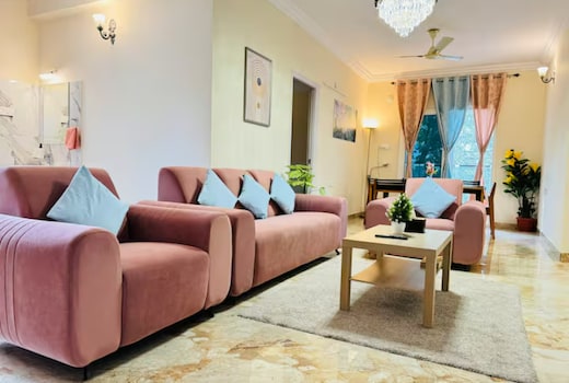 Evara Bliss: 3BHK Apartment Near Hitec City