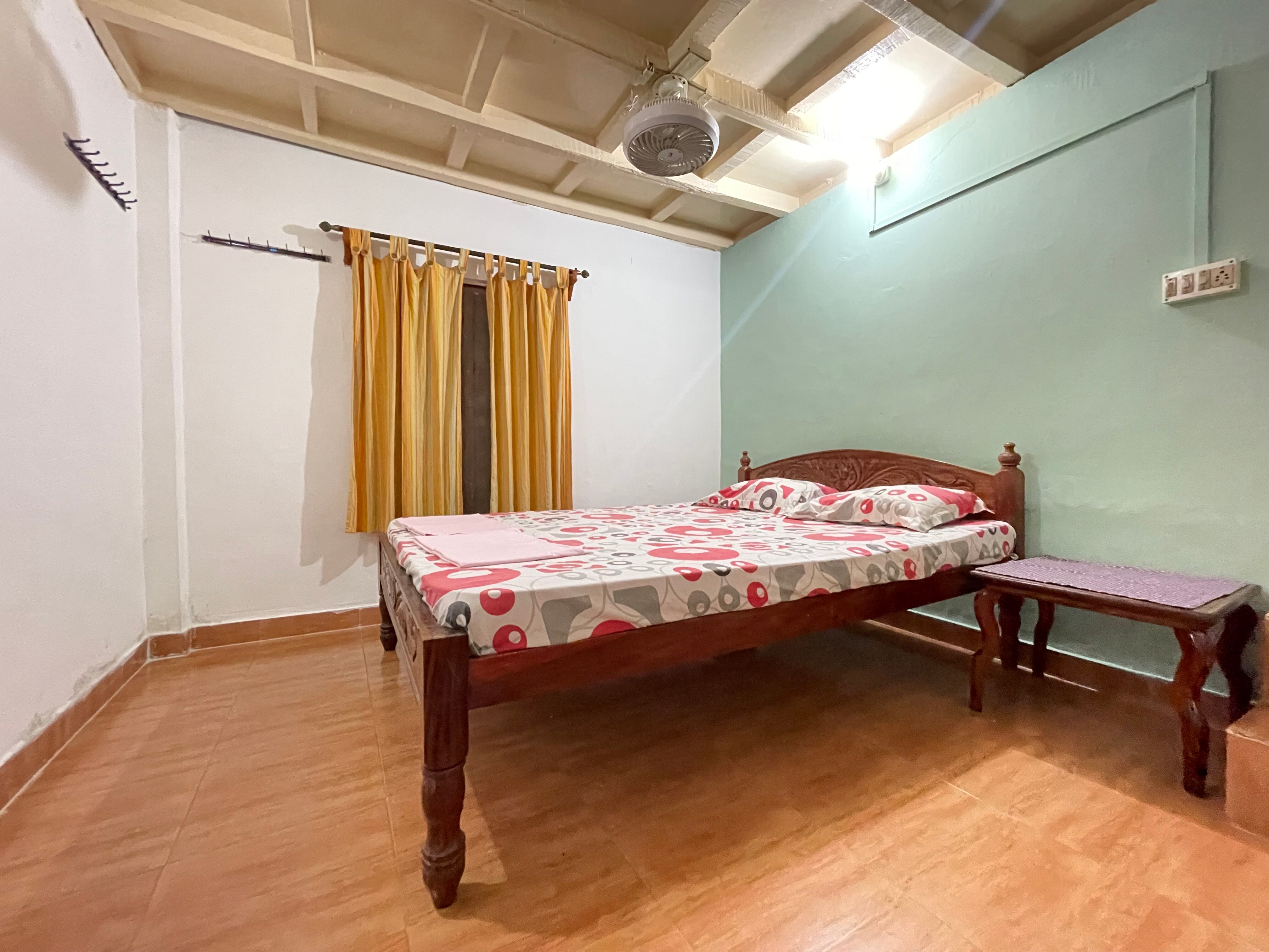 Andaman Homestay - Duplex with Living Area - Tap to explore photos