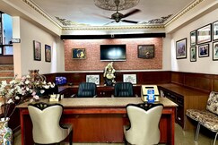 Yarlam portico, Darjeeling