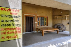 Sunrise Home Stay, Chatarpur