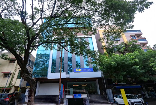 FabHotel RK Residency - Nr S.R. Nagar Metro Station, Ameerpet