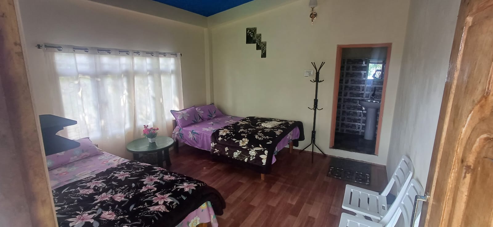 Green Land Homestay - Tap to explore photos