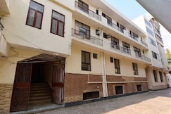 Hotel O Shree Jee Inn, Gurgaon