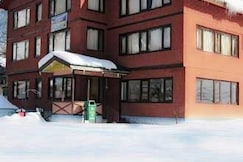 HOTEL ROYAL SPRING , Pahalgam