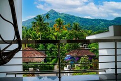Royal Hill View Homestay, Wayanad