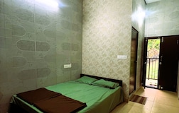 Premium Bedroom 1