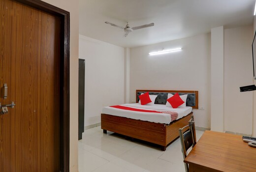 Super Hotel O Radiance Hotel