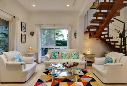 Bohemian 3BHK Luxury villa in Assagao by Earthy rooms