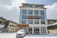 HOTEL TOWN PALACE, Srinagar