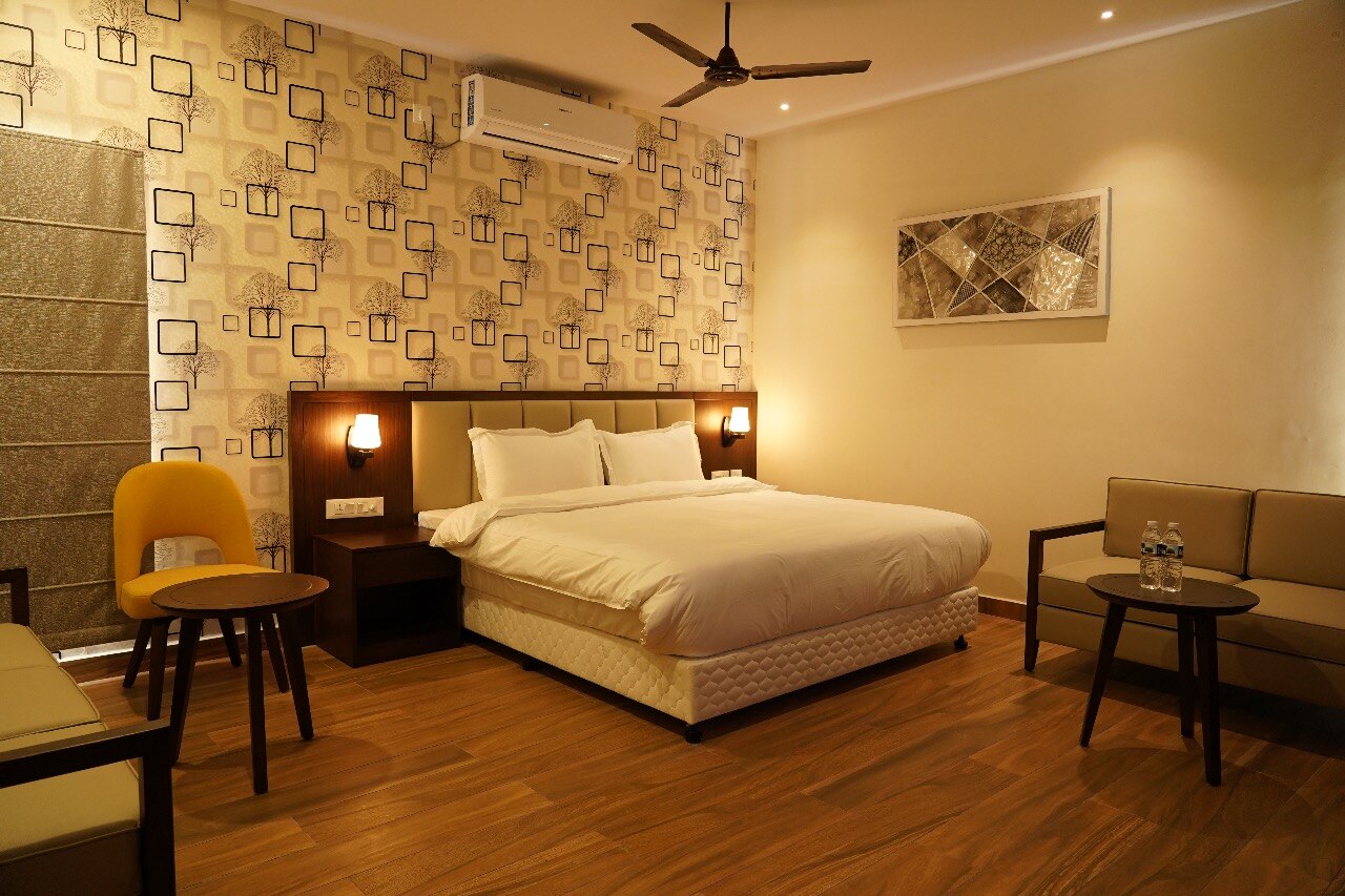 Hotel D Dev Guntur Inr 871 Off 1 8 5 0 Hotel Price Address