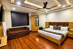HOTEL CSJS INTERNATIONAL, Amritsar