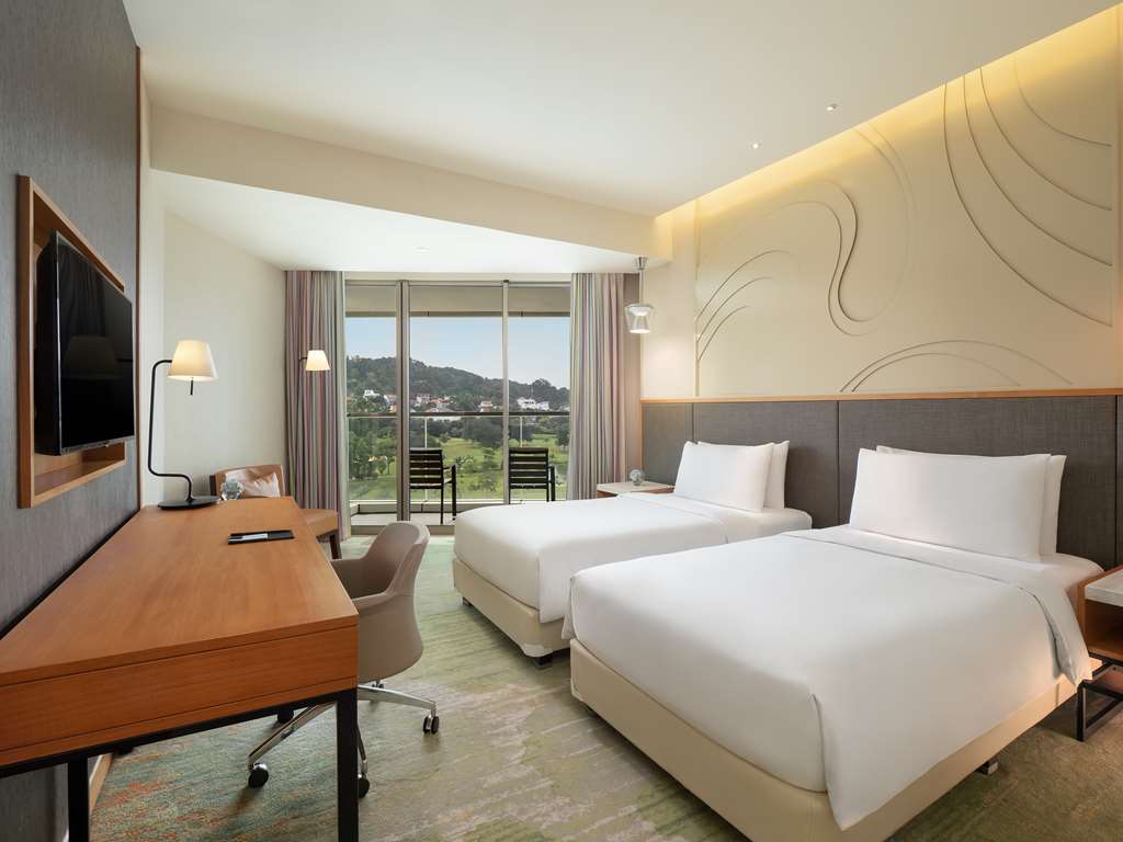 Radisson Golf & Convention Centre Batam - Tap to explore photos