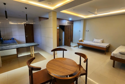 Amrutiya Apartment