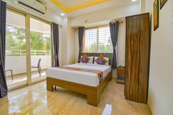 FabHotel Red Velvet Inn & Suites, Pune