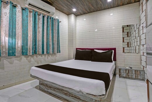 Hotel O Taj Lodging and Boarding
